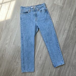 ⚡️SALE Levi’s Wedgie Straight Droit Jeans